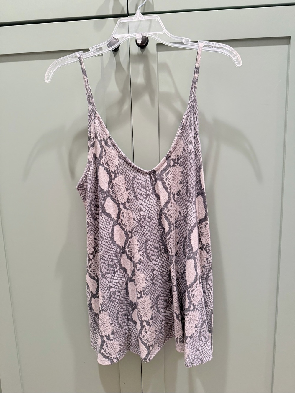 Karlie Neutral Snake-Print Tank Top - Gray & Cream Size M